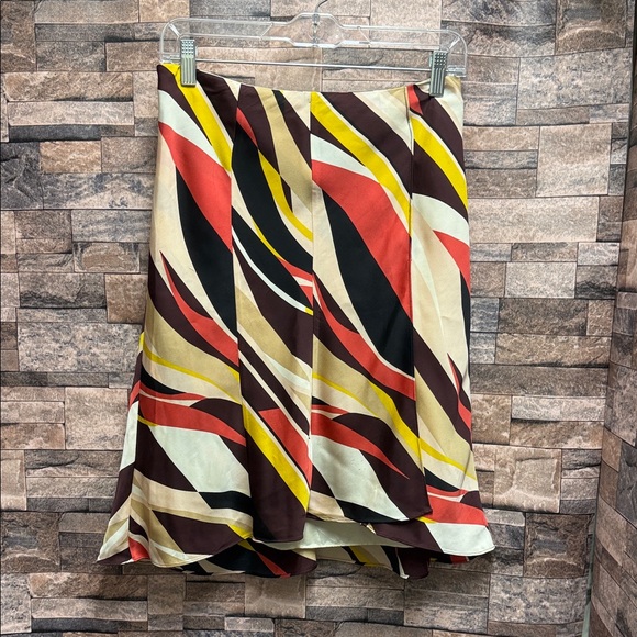 Vibrant A-Line Skirt with Bold Stripes - Picture 1 of 8